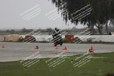 media/Nov-30-2025-TrackDaz (Sun) [[d8b22663df]]/Around the Pits/